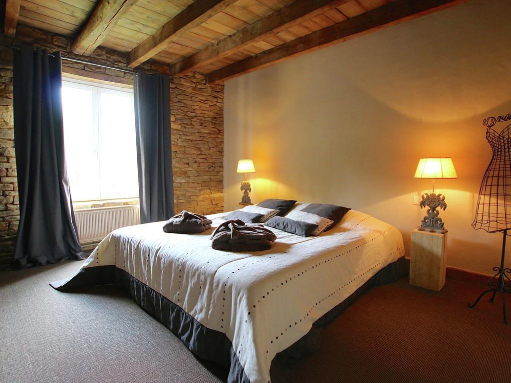 Unique Holiday Home In Virton With Jacuzzi Latour Exterior foto